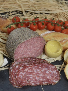 Salami poivre