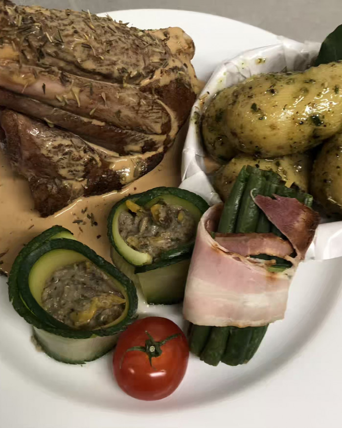 Souris agneau au miel et thym
