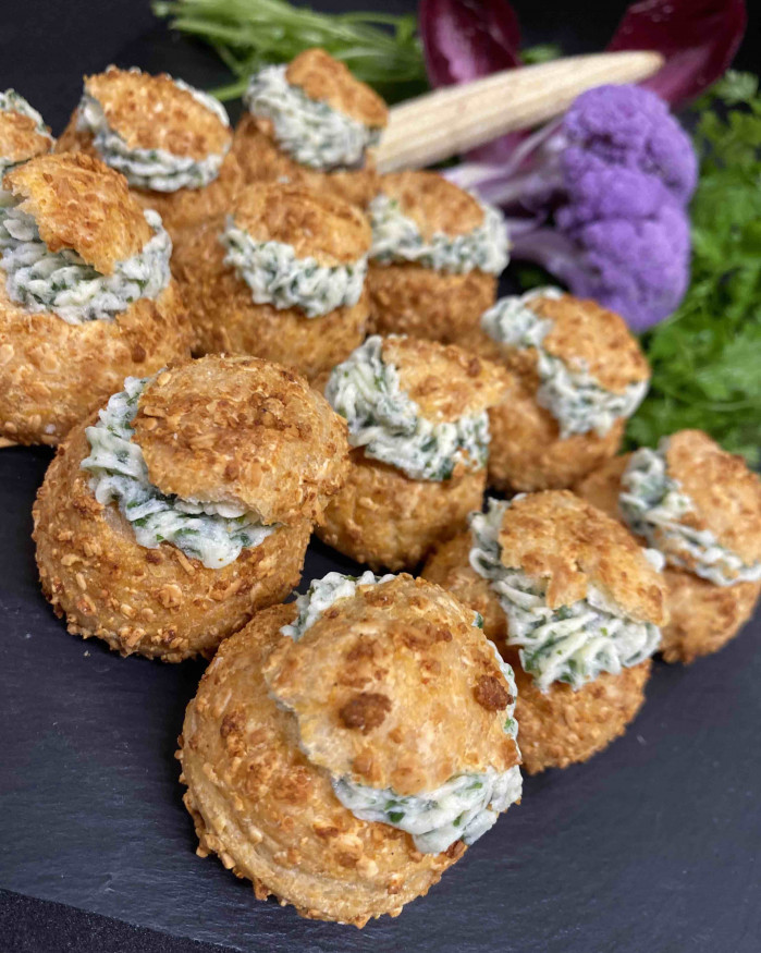 Plateau de mini choux croquant à l’escargot de Bourgogne