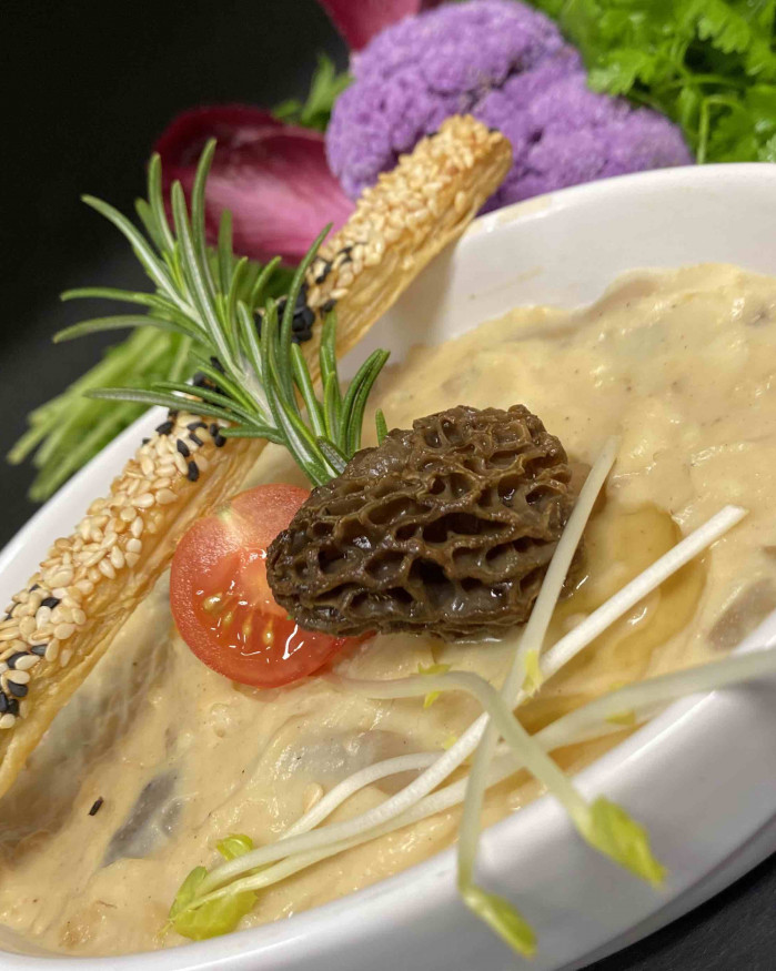 Cassolette de ris de veau aux morilles