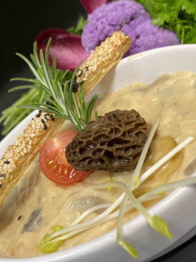 Cassolette de ris de veau aux morilles
