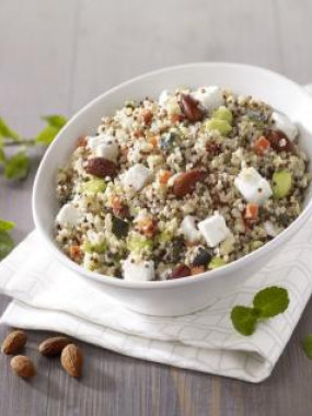 Salade Quinoa boulgour aux légumes et amandes